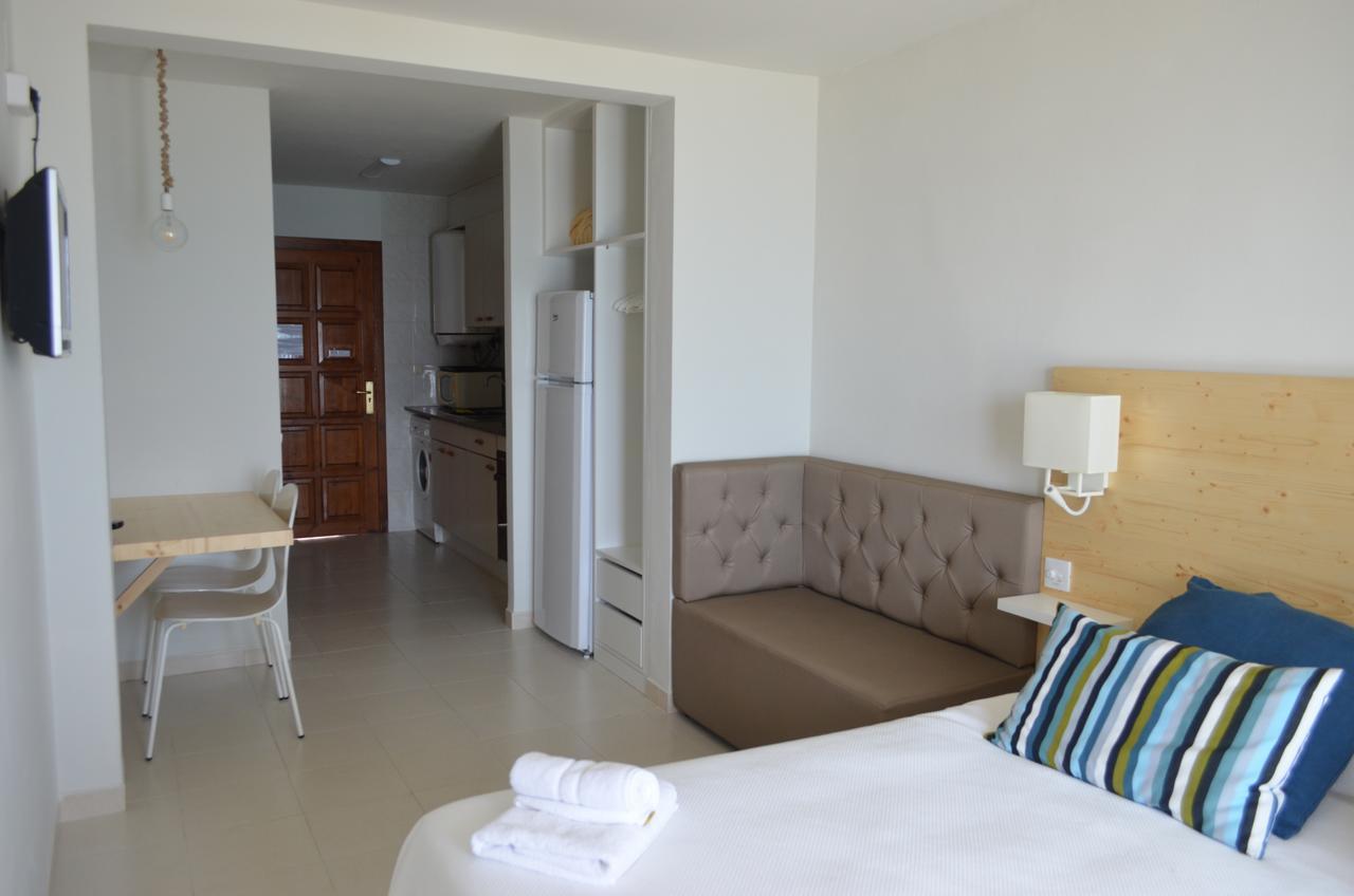 Apartaments Gibert سان أنتوني دي كالونخي المظهر الخارجي الصورة